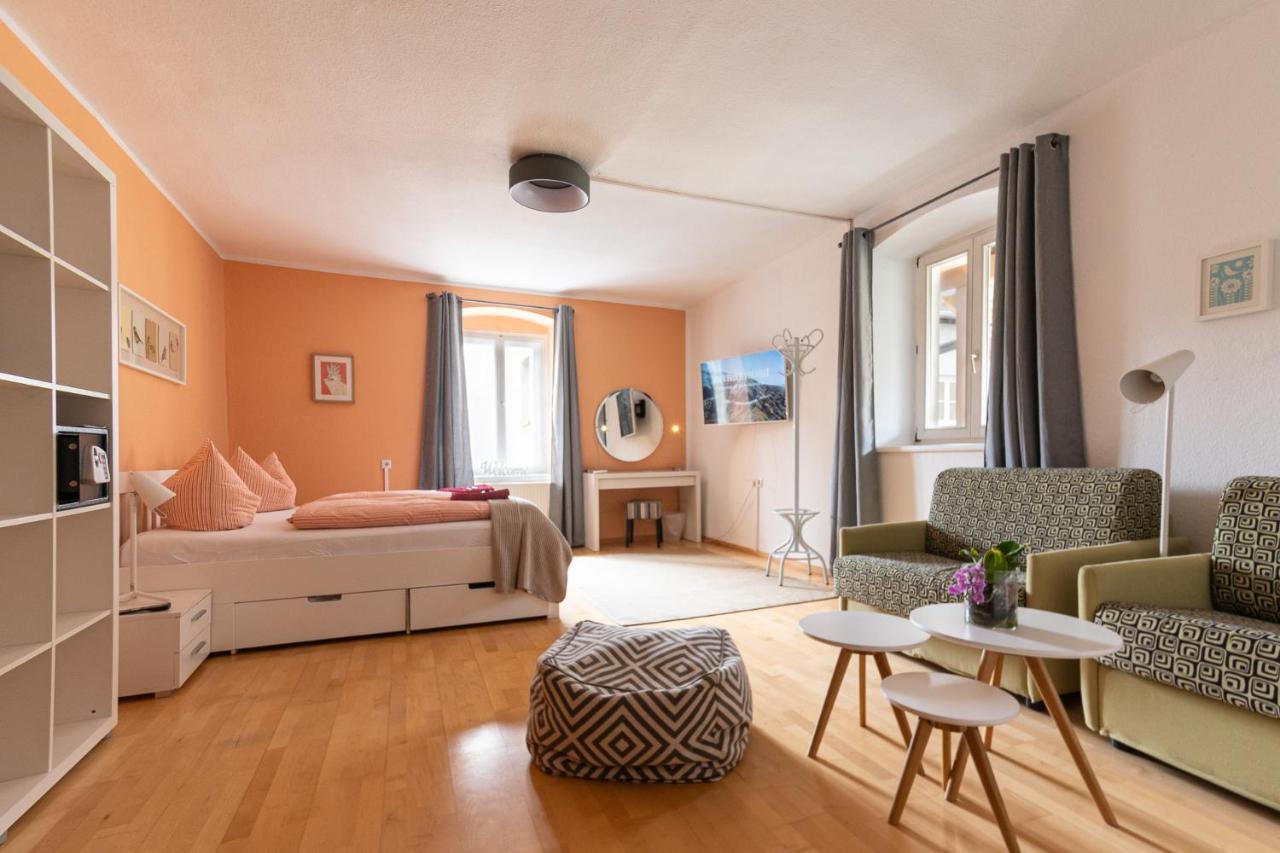 Appartement Absteige Innsbruck- Zentrale Ferienapartments *